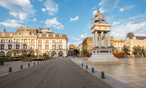 L'image de la ville de Clermont-Ferrand (Puy-de-Dôme) où se trouve le centre de formation professionnel RH Reflex