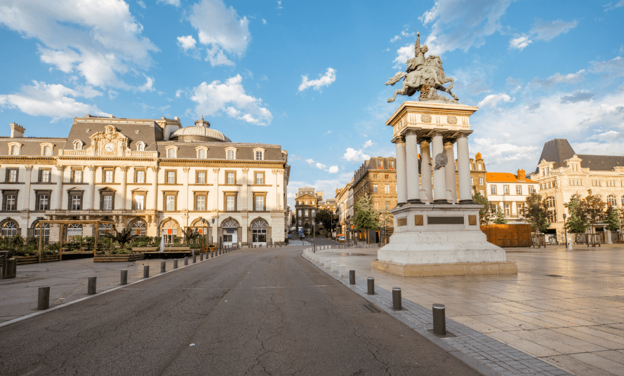 L'image de la ville de Clermont-Ferrand (Puy-de-Dôme) où se trouve le centre de formation professionnel RH Reflex